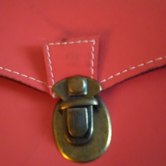 Ladies Wallet - Picture 3 of 10